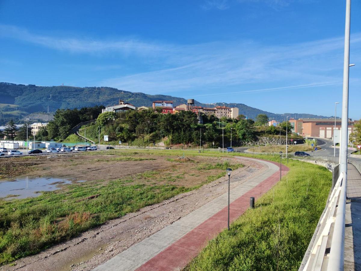 Hotel Montero Sestao Bilbao Trapagaran Esterno foto